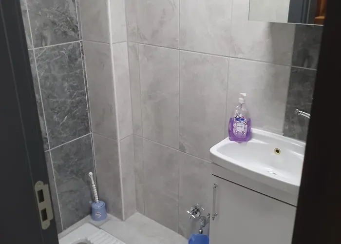 Harika Konumda Aile'ye Uygun Paylasimli Hostel