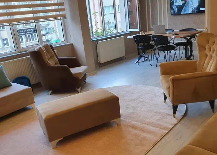 Harika Konumda Aile'ye Uygun Paylasimli Hostel *